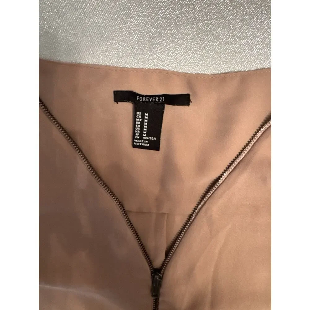 Forever 21 Tan Beige Blouse Work Career Zipper Women's Medium